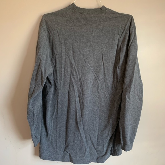 Mens Crew Neck Long sleeve Gray top size medium - Picture 7 of 7